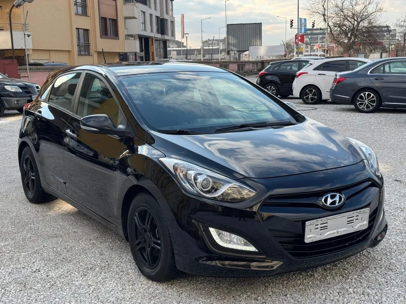 Hyundai I30 1.4i* ГАЗОВ ИНЖ* 100 kc* НАВИГАЦИЯ* КАМЕРА* EURO 5, снимка 4 - Автомобили и джипове - 48787517