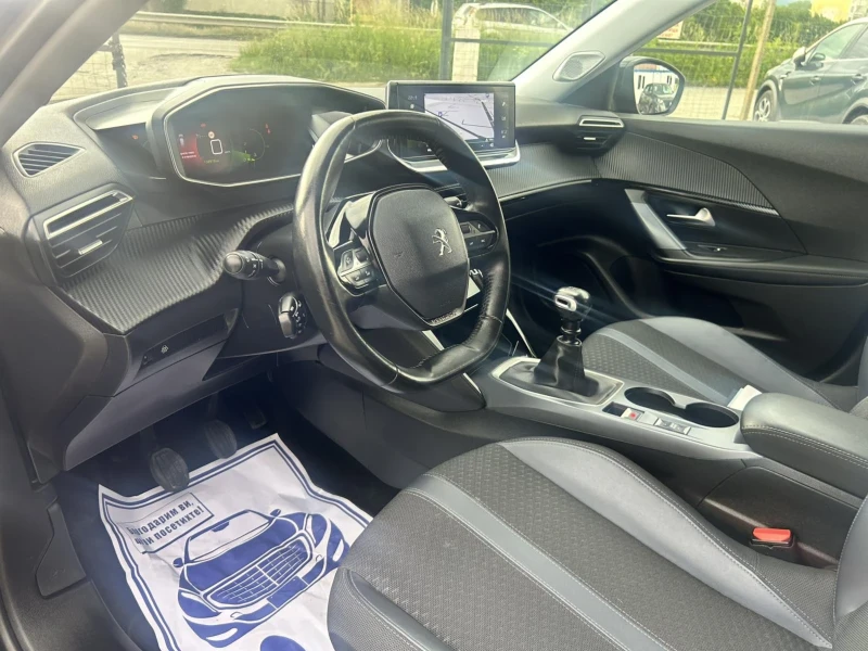 Peugeot 2008 1.5 HDI 110 * 3D i- COCKPIT * NAVI * CAM * ACC * , снимка 8 - Автомобили и джипове - 48969884