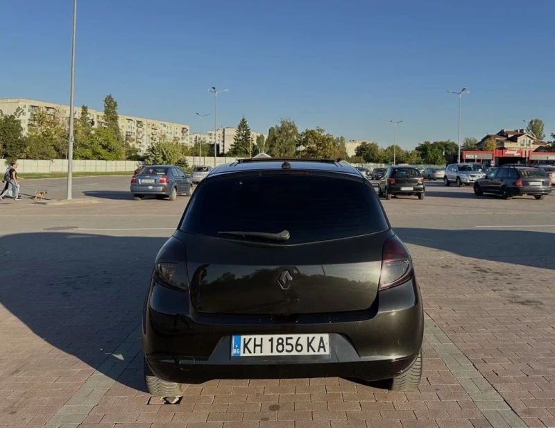 Renault Clio, снимка 5 - Автомобили и джипове - 49255498