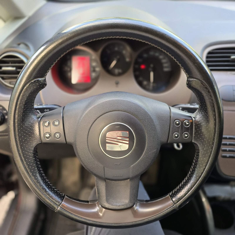 Seat Altea, снимка 11 - Автомобили и джипове - 50074939