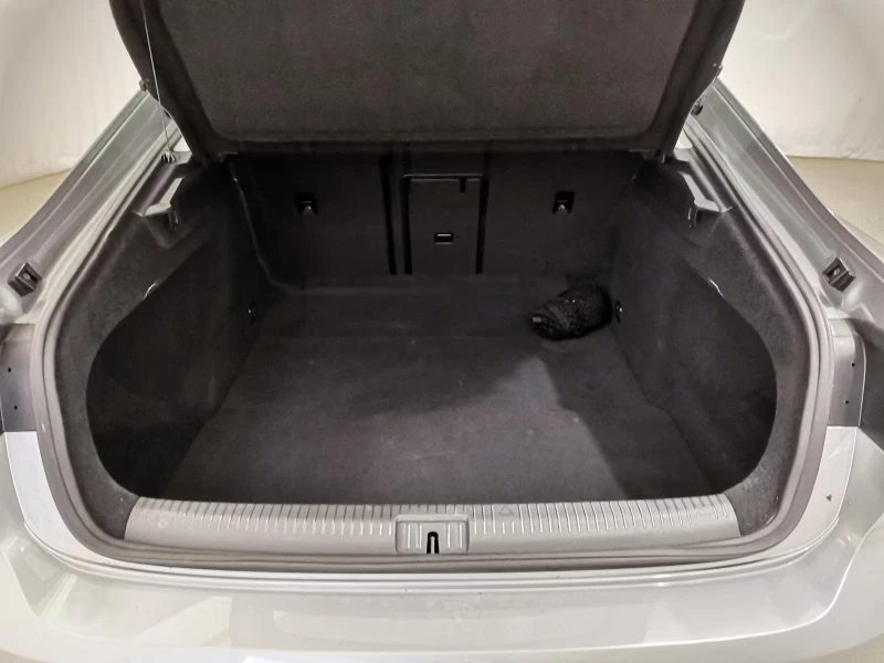 VW Arteon 2.0TSI/ELEGANCE/190HP/360/ACC/NAVI/LED/PANO/309f, снимка 6 - Автомобили и джипове - 50896650