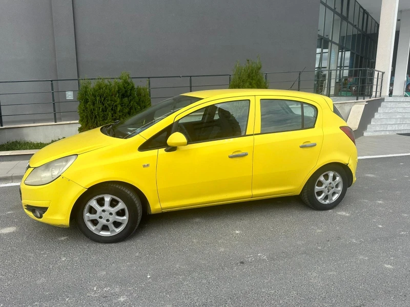 Opel Corsa, снимка 2 - Автомобили и джипове - 52179433
