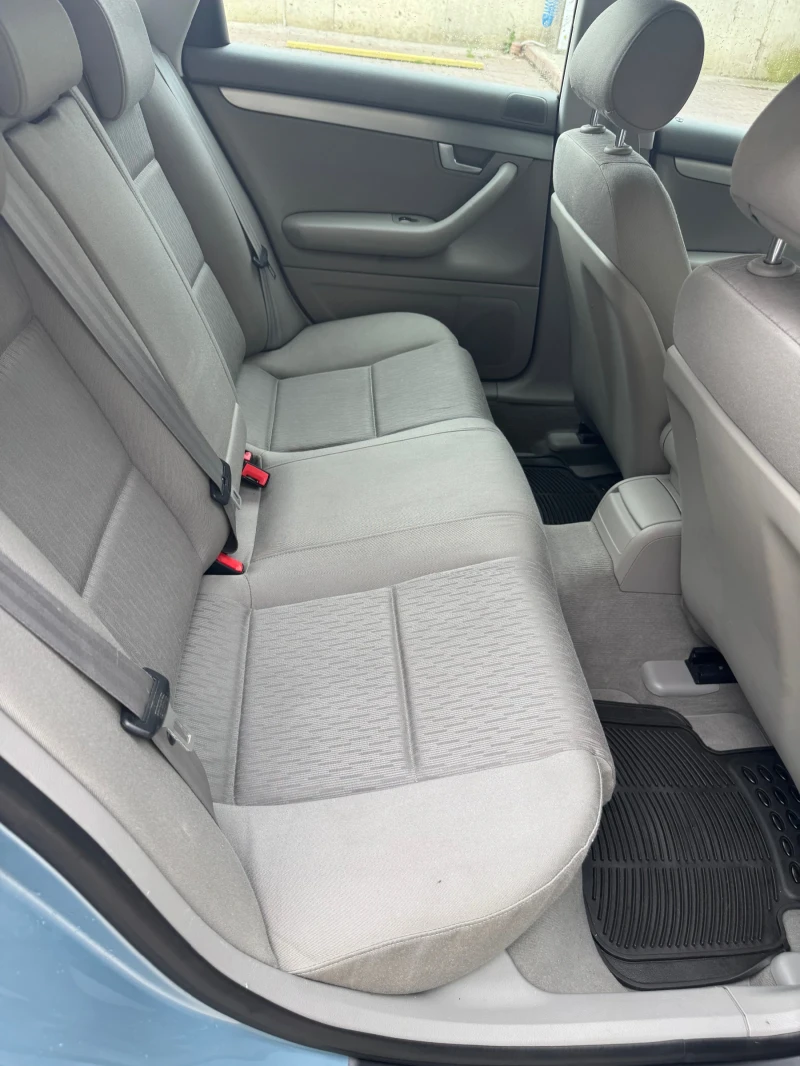 Audi A4, снимка 8 - Автомобили и джипове - 52693858