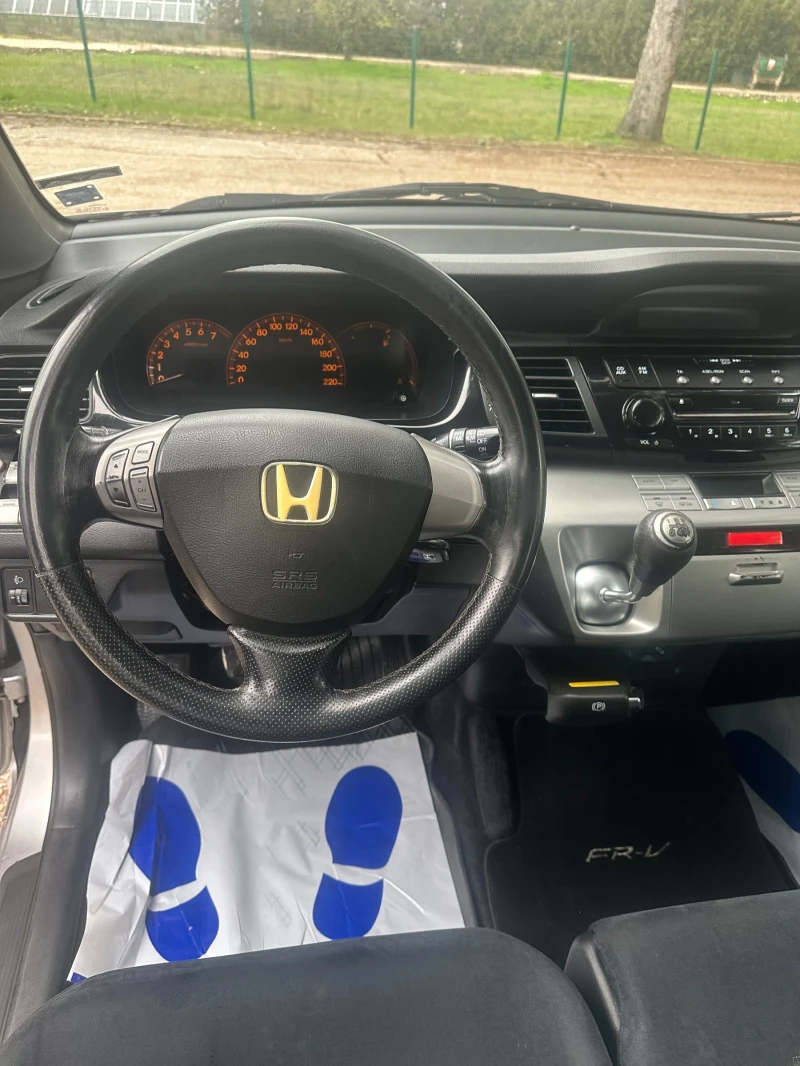 Honda Fr-v GAZ, снимка 10 - Автомобили и джипове - 52752318