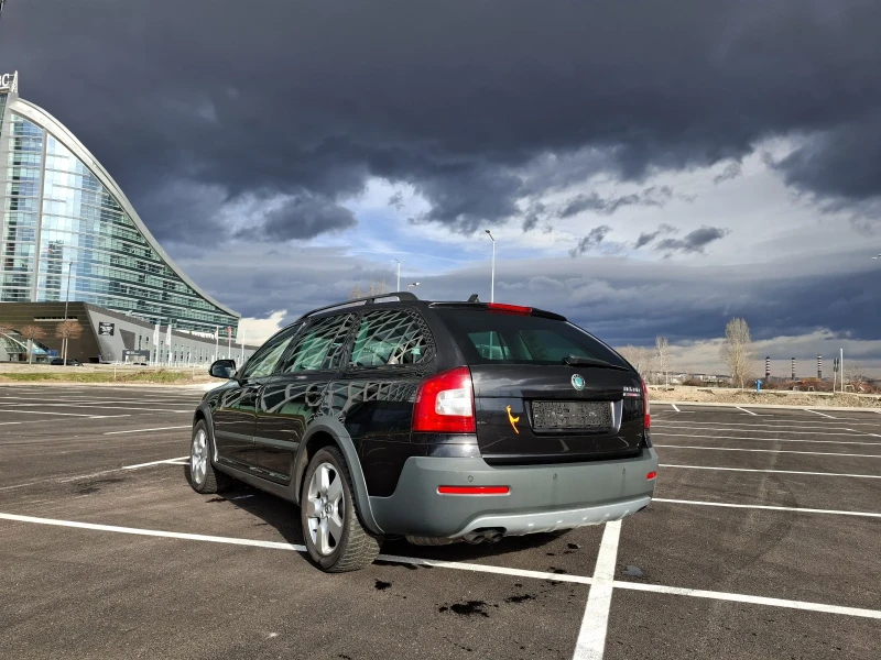 Skoda Octavia Scout, снимка 7 - Автомобили и джипове - 52973126