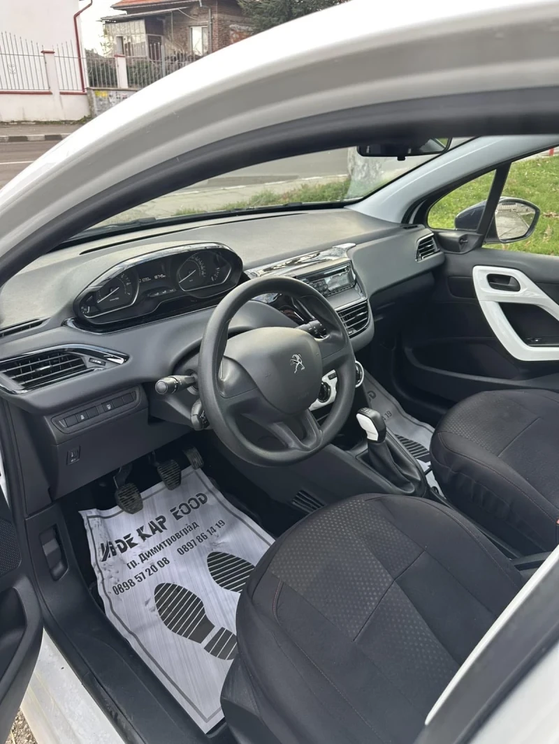 Peugeot 208 1.2 BENZIN AUSTRIA, снимка 15 - Автомобили и джипове - 53124094