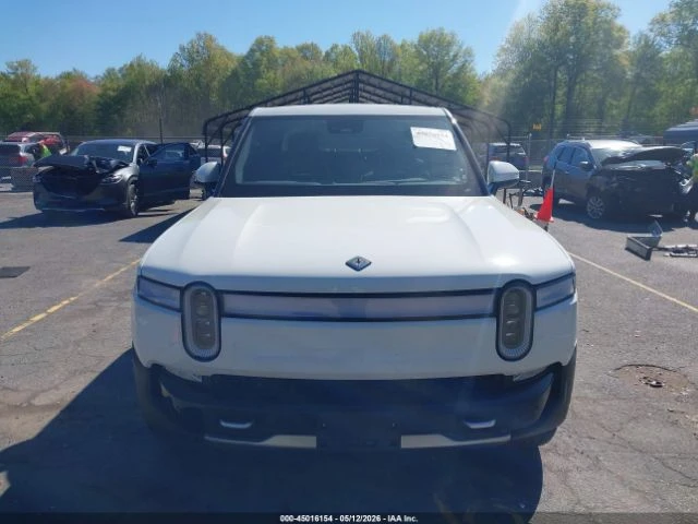 Rivian R1T  ADVENTURE, снимка 12 - Автомобили и джипове - 54650512