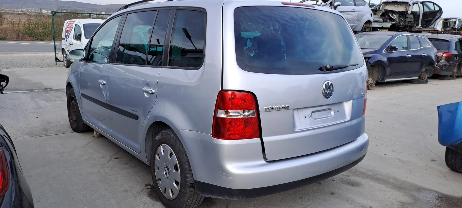 VW Touran DSG 6скорости3Броя - изображение 6