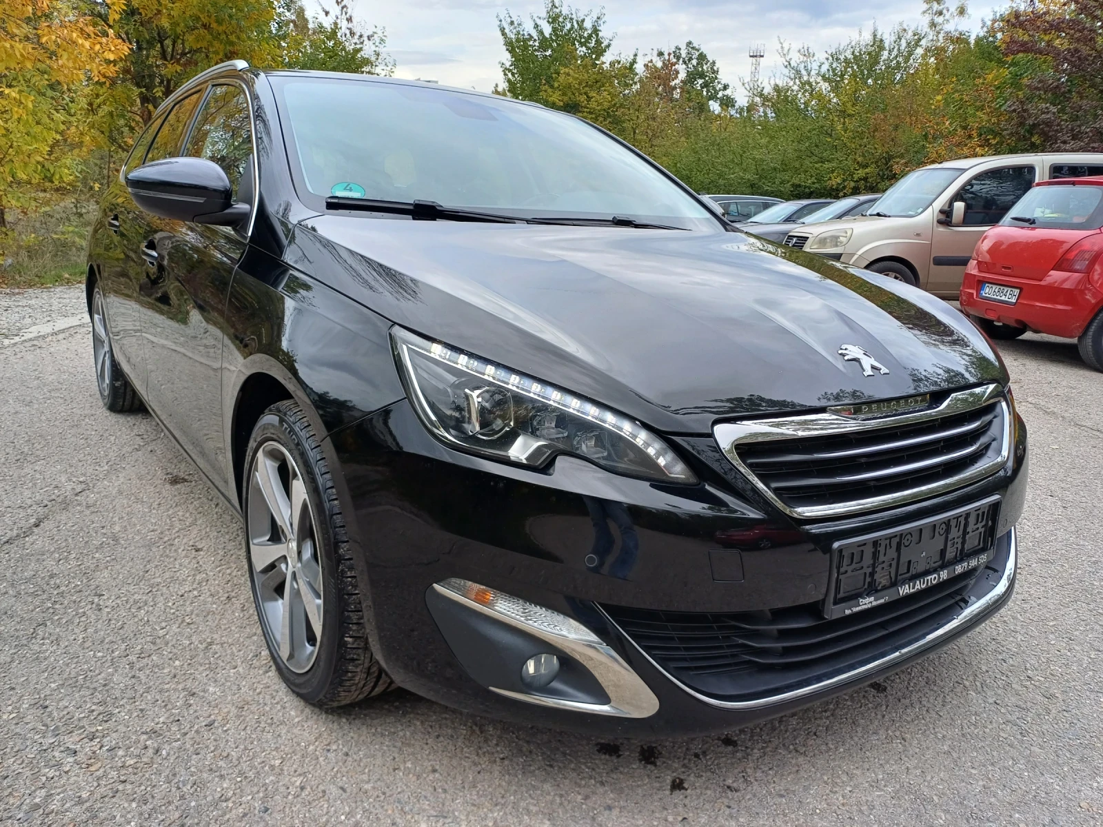 Peugeot 308 2.0  Blue-HDi Allure - изображение 3