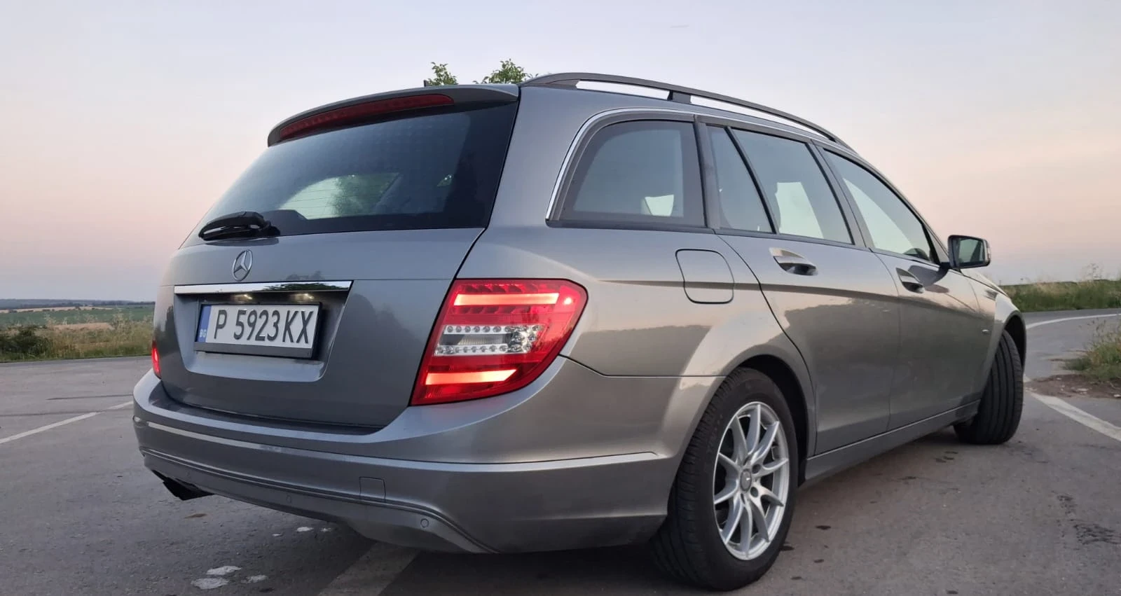 Mercedes-Benz C 200  - изображение 4