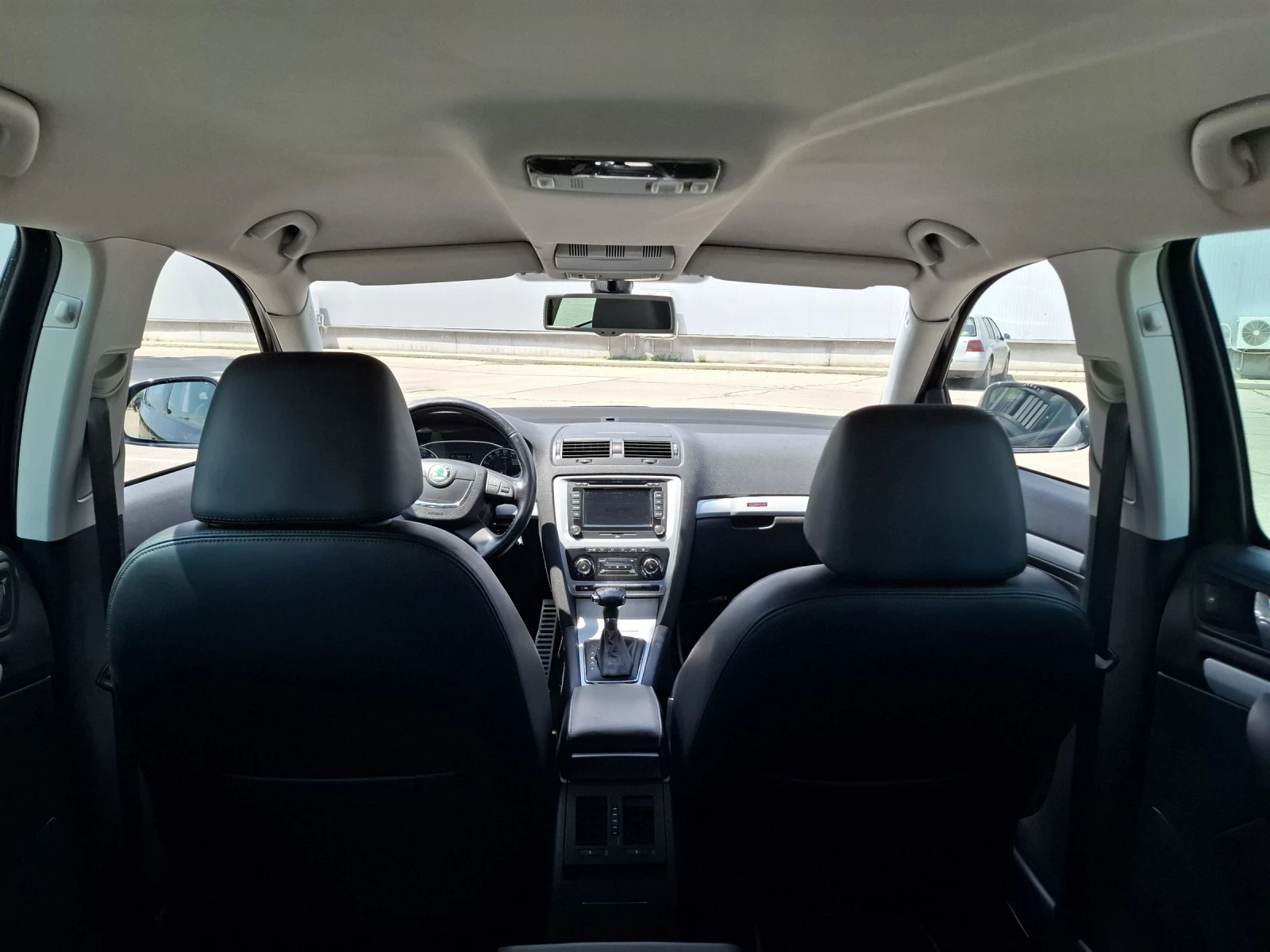 Skoda Octavia Scout | Mobile.bg � ����������� 16