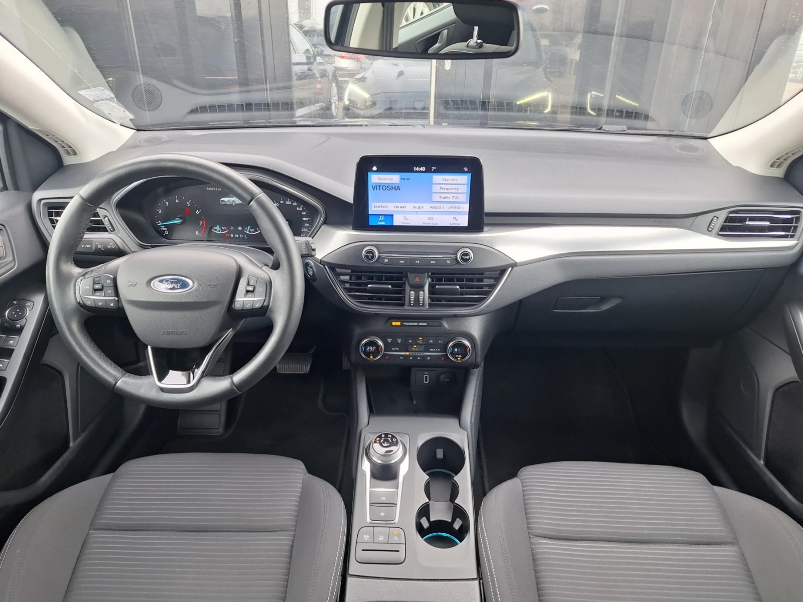 Ford Focus 1.0EcoBoost 125к.с. Automatic, снимка 8 - Автомобили и джипове - 53285654
