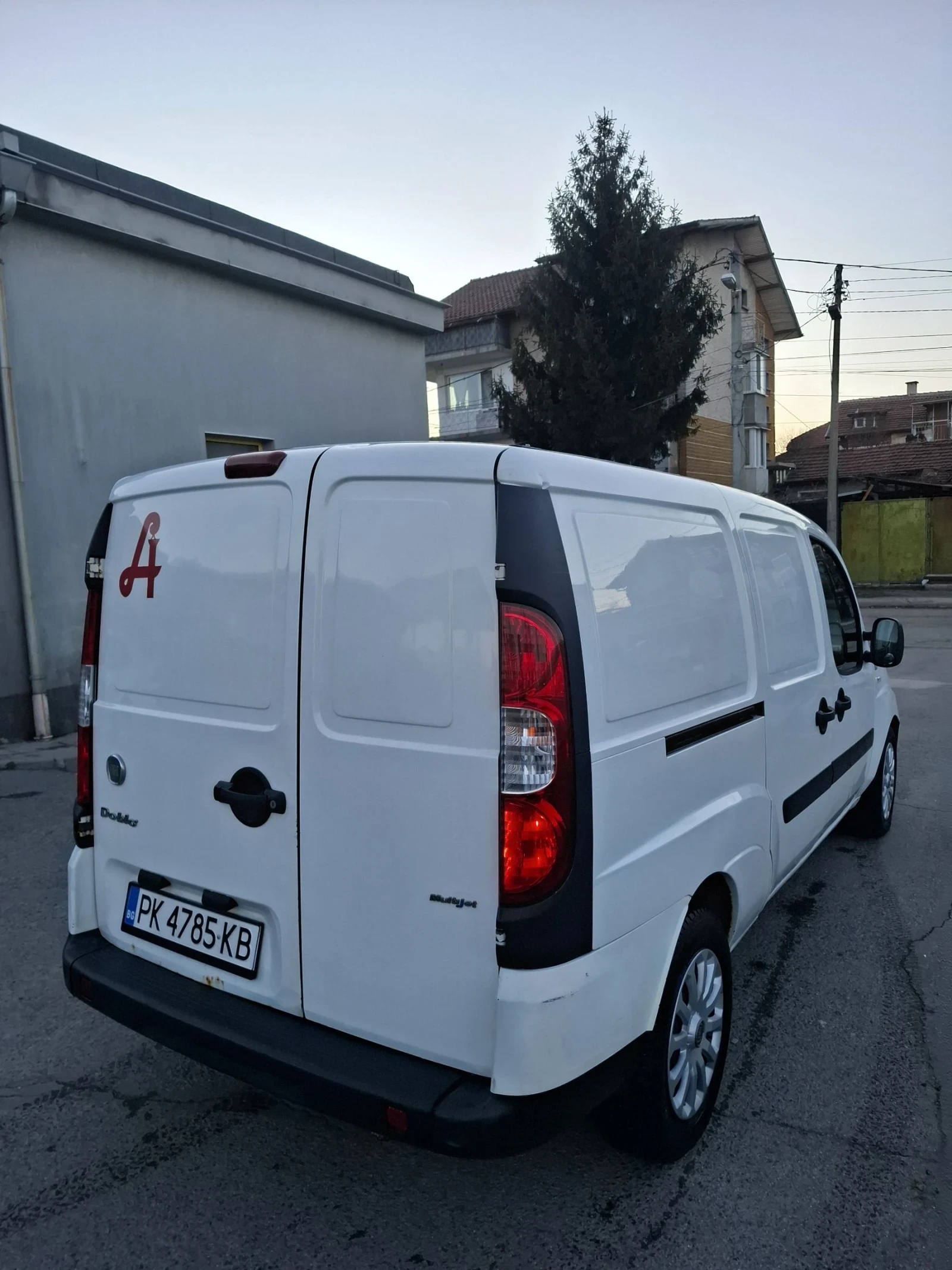 Fiat Doblo 1.9 - изображение 4
