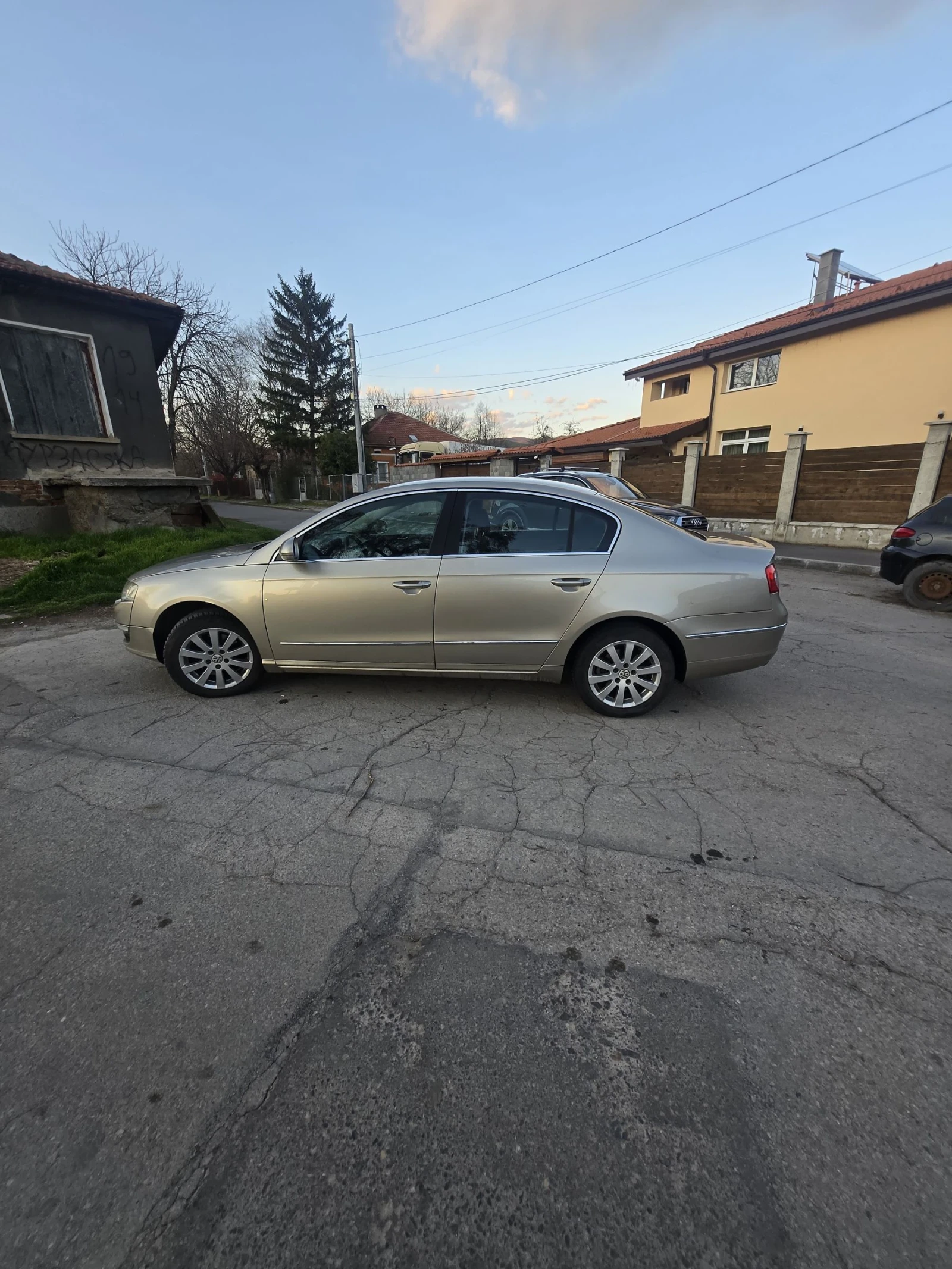 VW Passat 2.0 бензин 150к.с  2007г , снимка 3 - Автомобили и джипове - 54127375