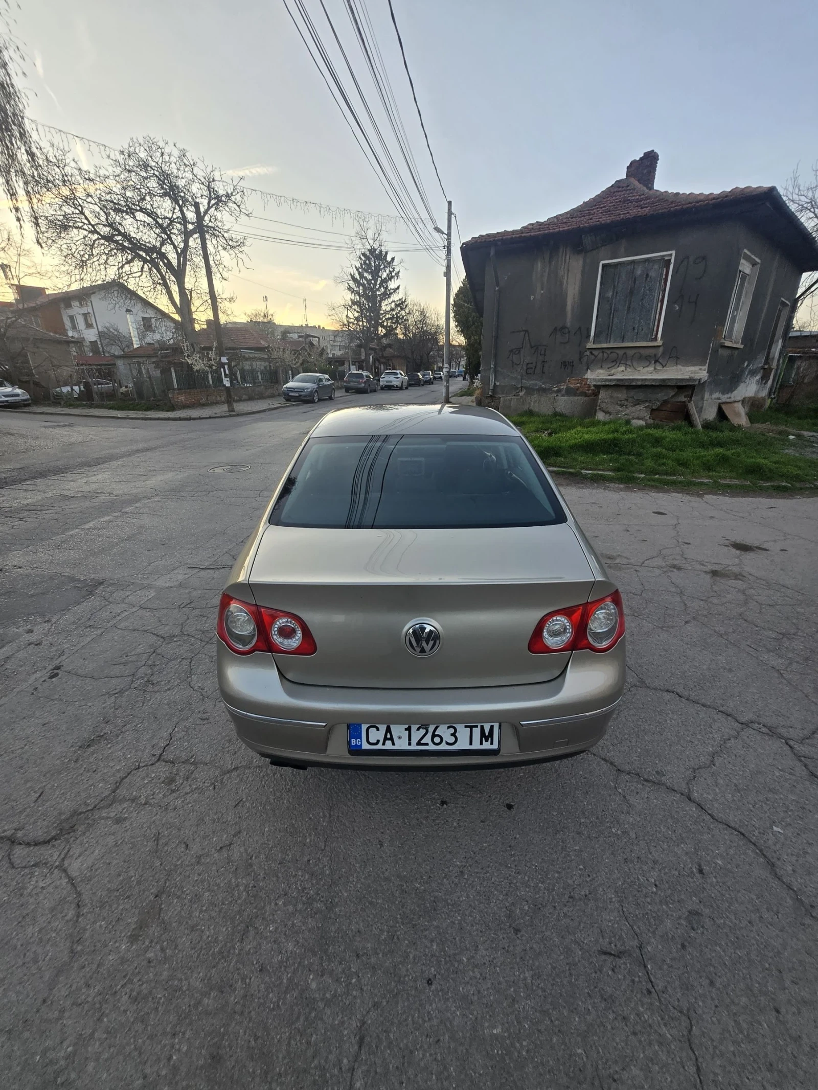 VW Passat 2.0 бензин 150к.с  2007г , снимка 5 - Автомобили и джипове - 54127375