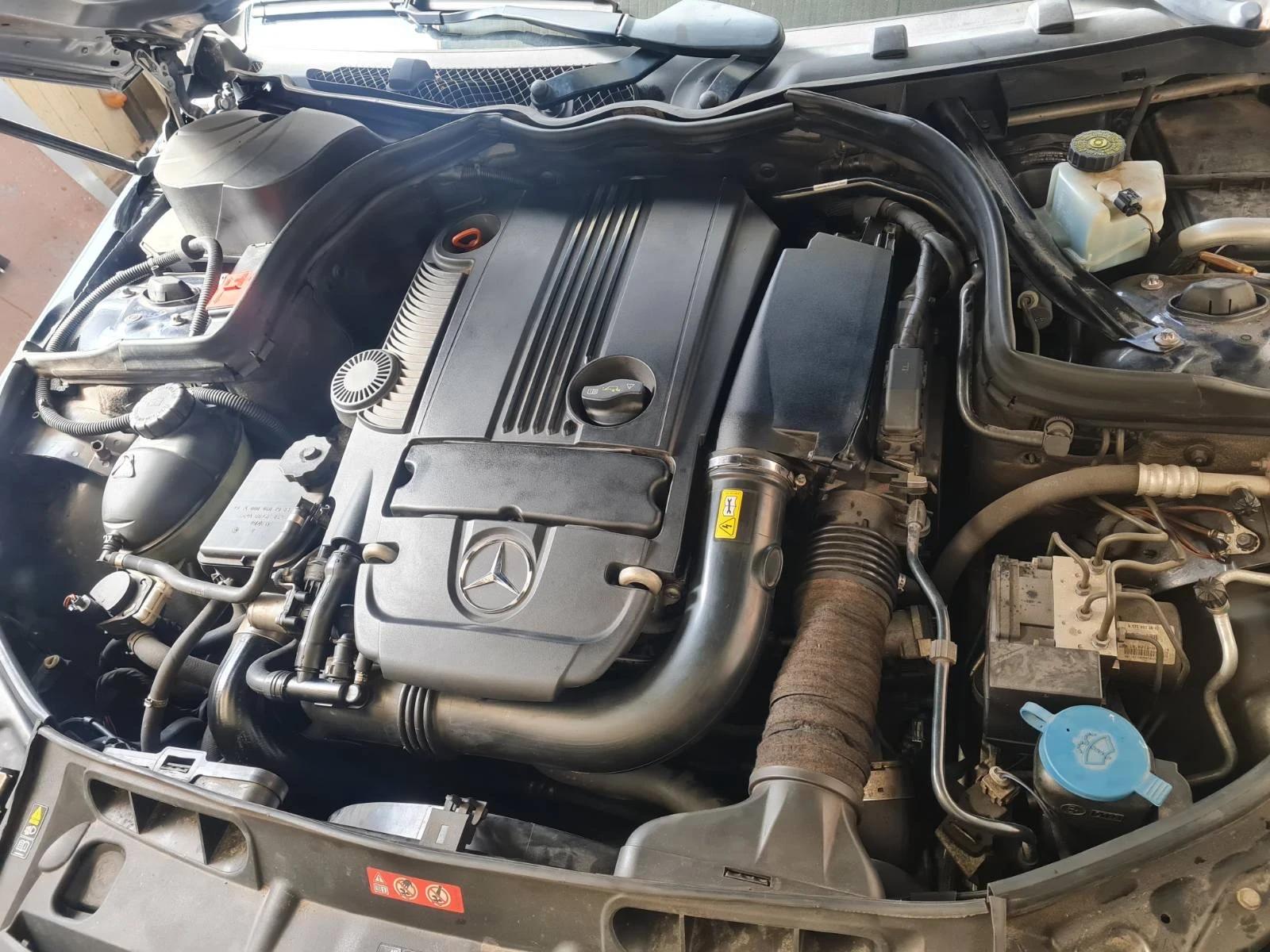 Mercedes-Benz C 180 AMG Package/harman kardon/ Adaptive lights | Mobile.bg � ����������� 10