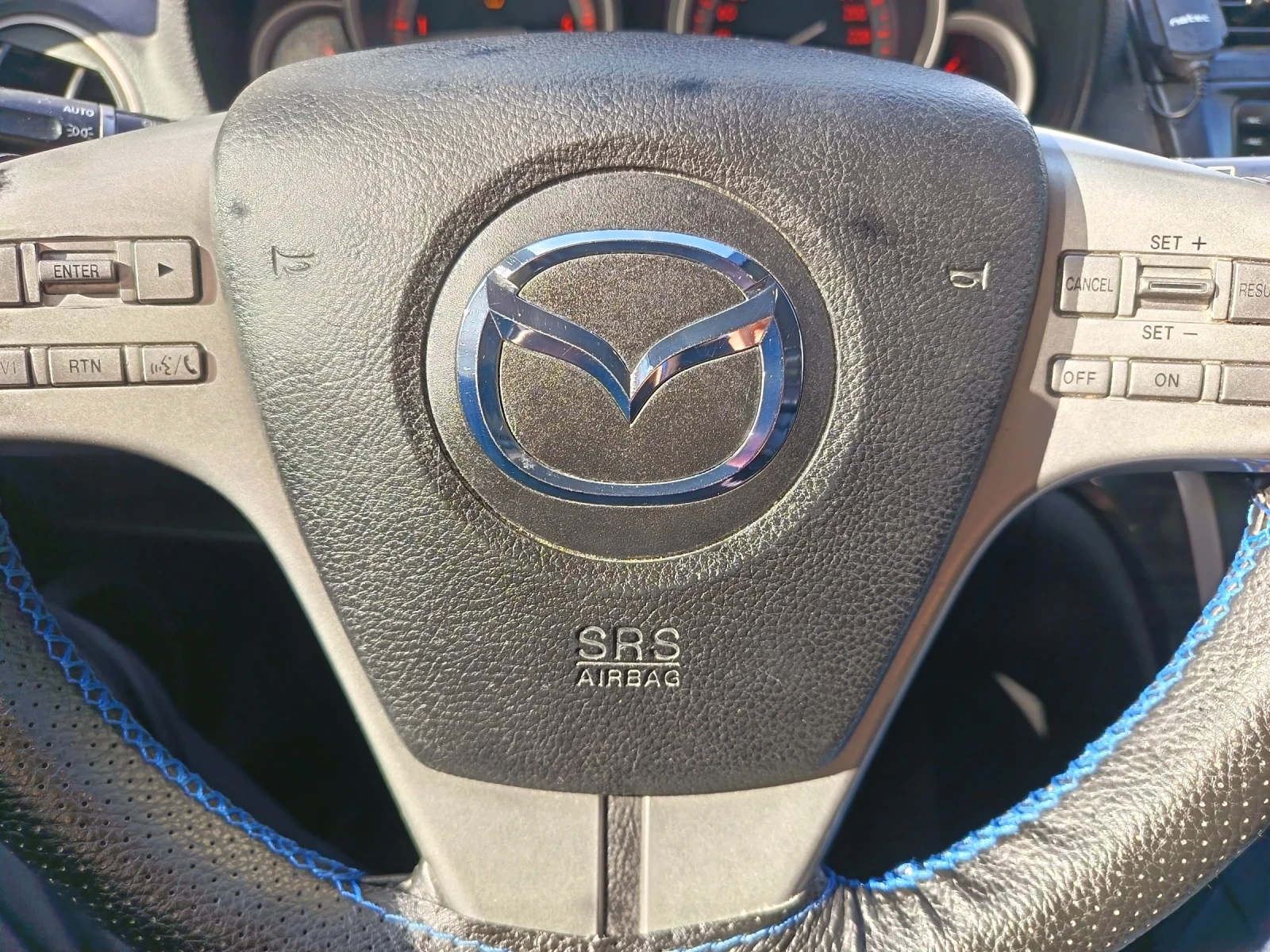 Mazda 6 2.2, снимка 10 - Автомобили и джипове - 54234171