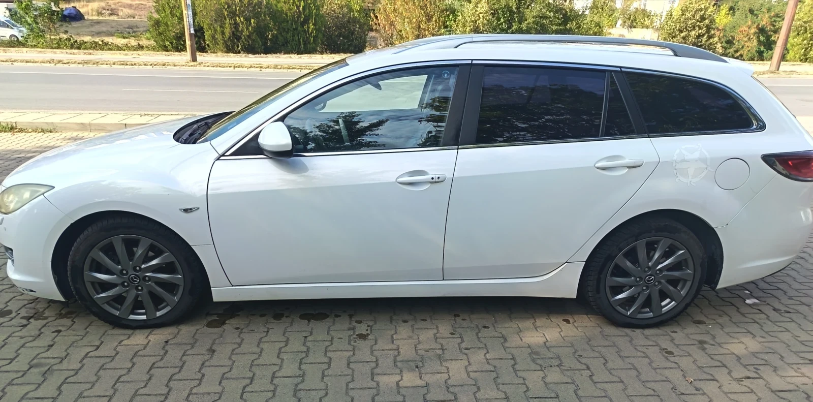Mazda 6 2.2, снимка 6 - Автомобили и джипове - 55906191