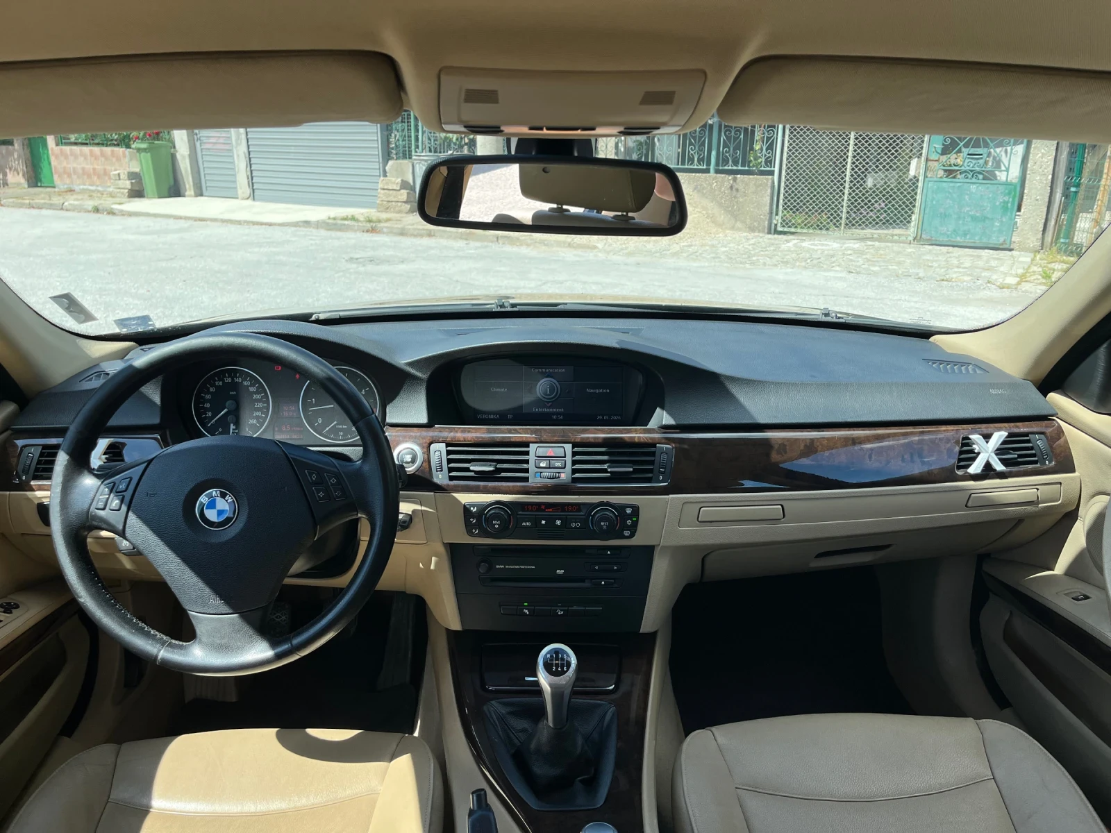 BMW 330 XD Голяма Навигация, снимка 11 - Автомобили и джипове - 54767650
