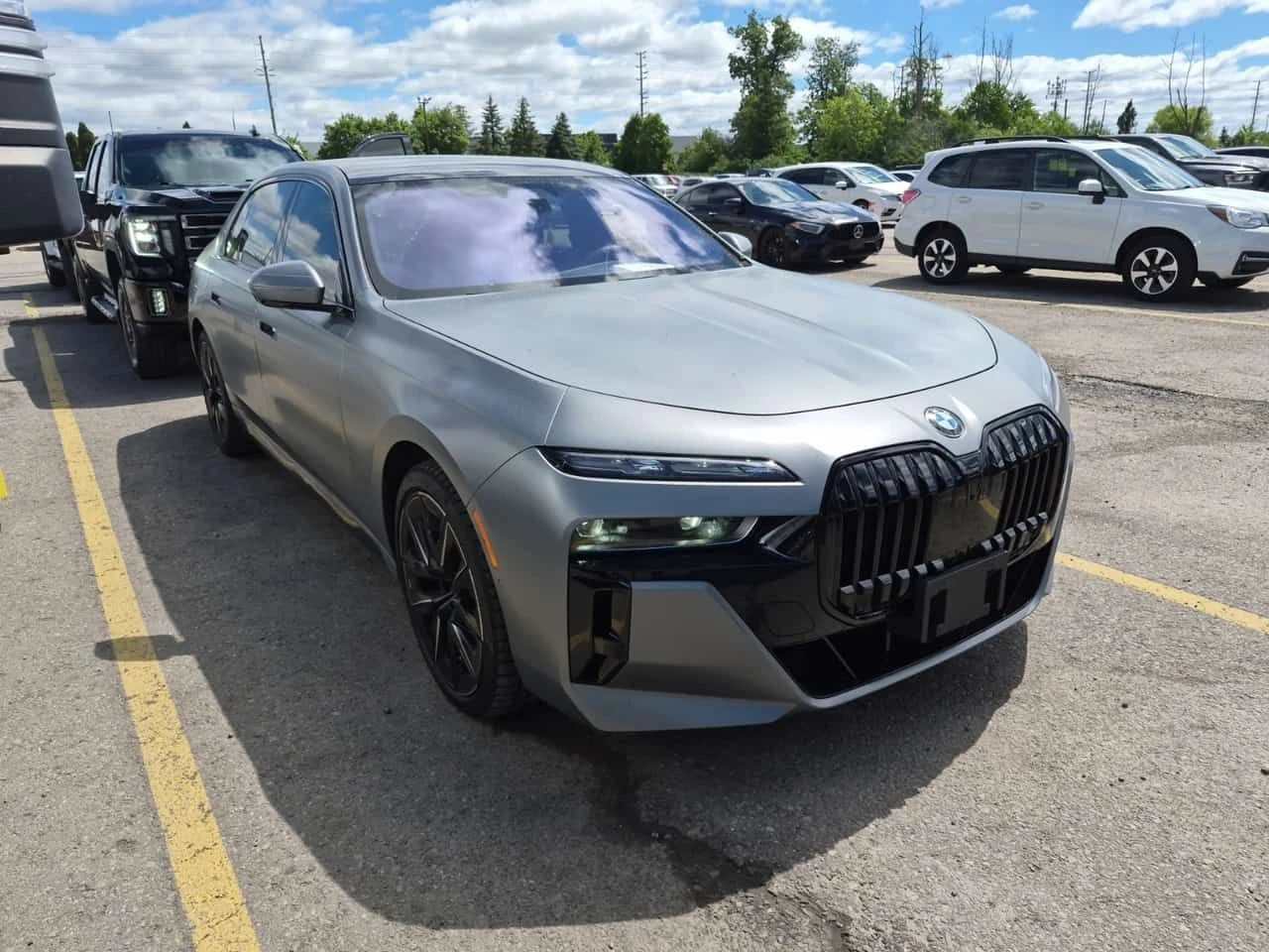 BMW 760 xDrive , снимка 2 - Автомобили и джипове - 54941273