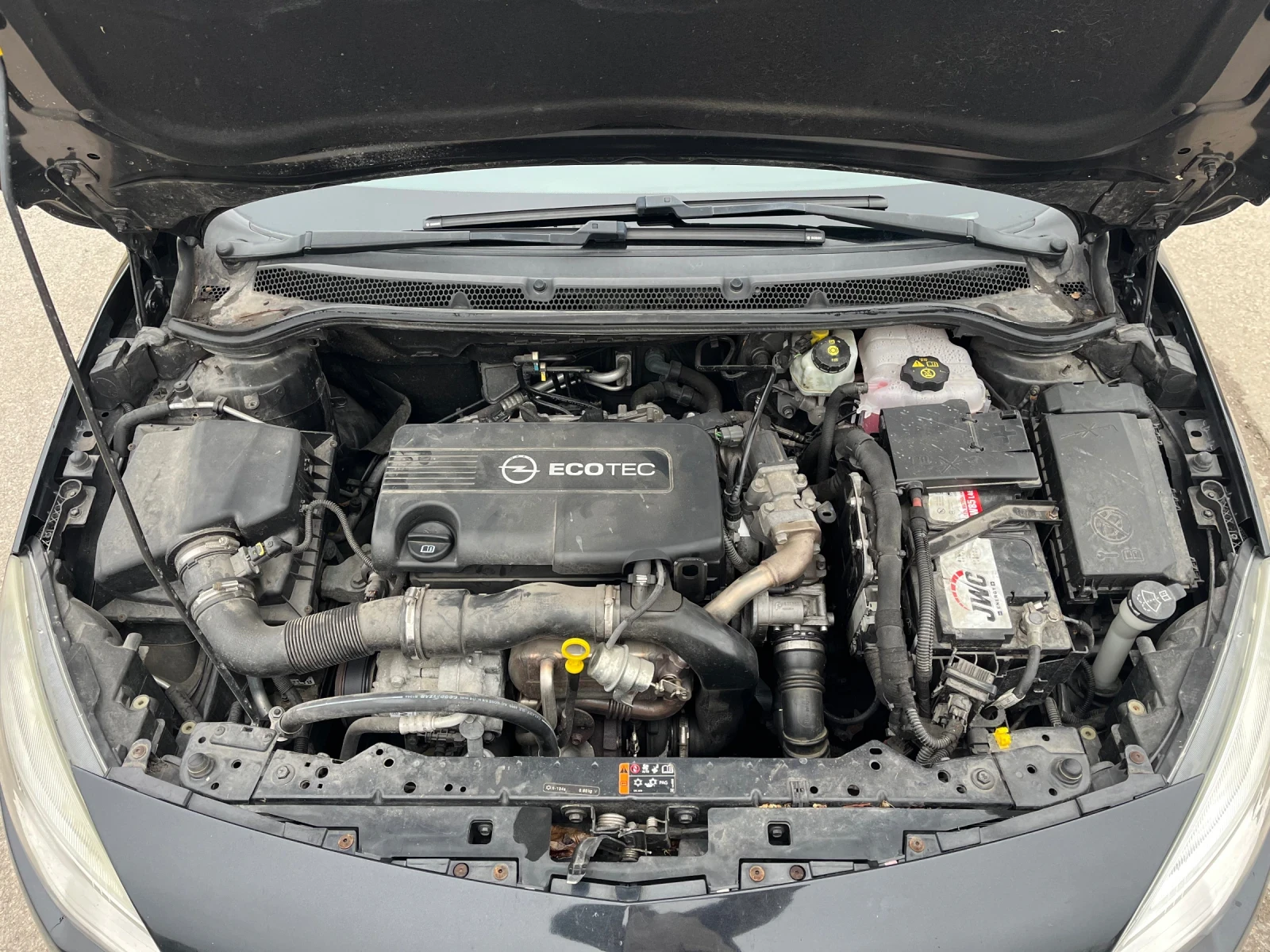 Opel Astra J Sports Tourer 1.7 cdti 110ks, снимка 15 - Автомобили и джипове - 54997958