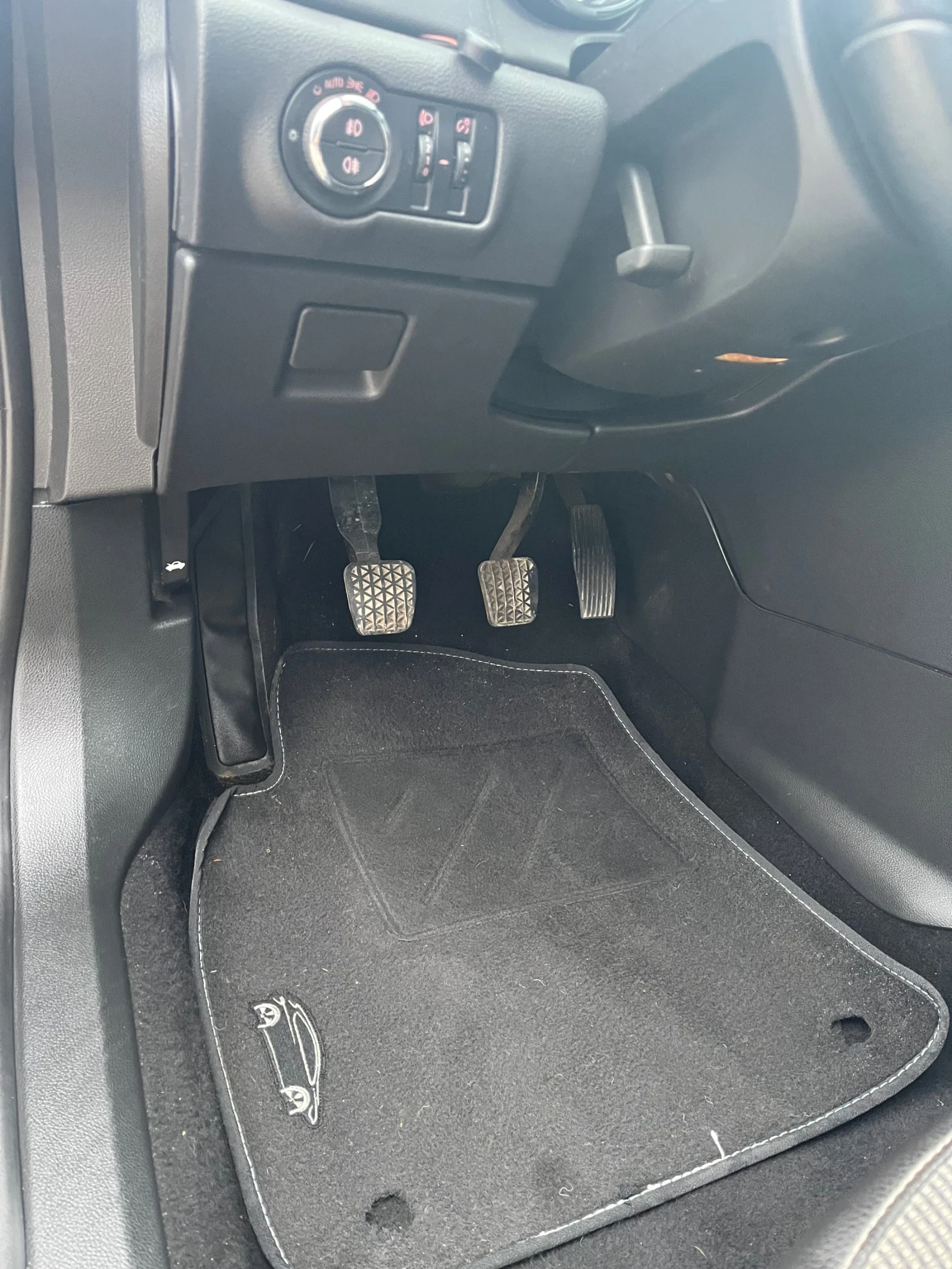 Opel Astra J Sports Tourer 1.7 cdti 110ks, снимка 9 - Автомобили и джипове - 54997958