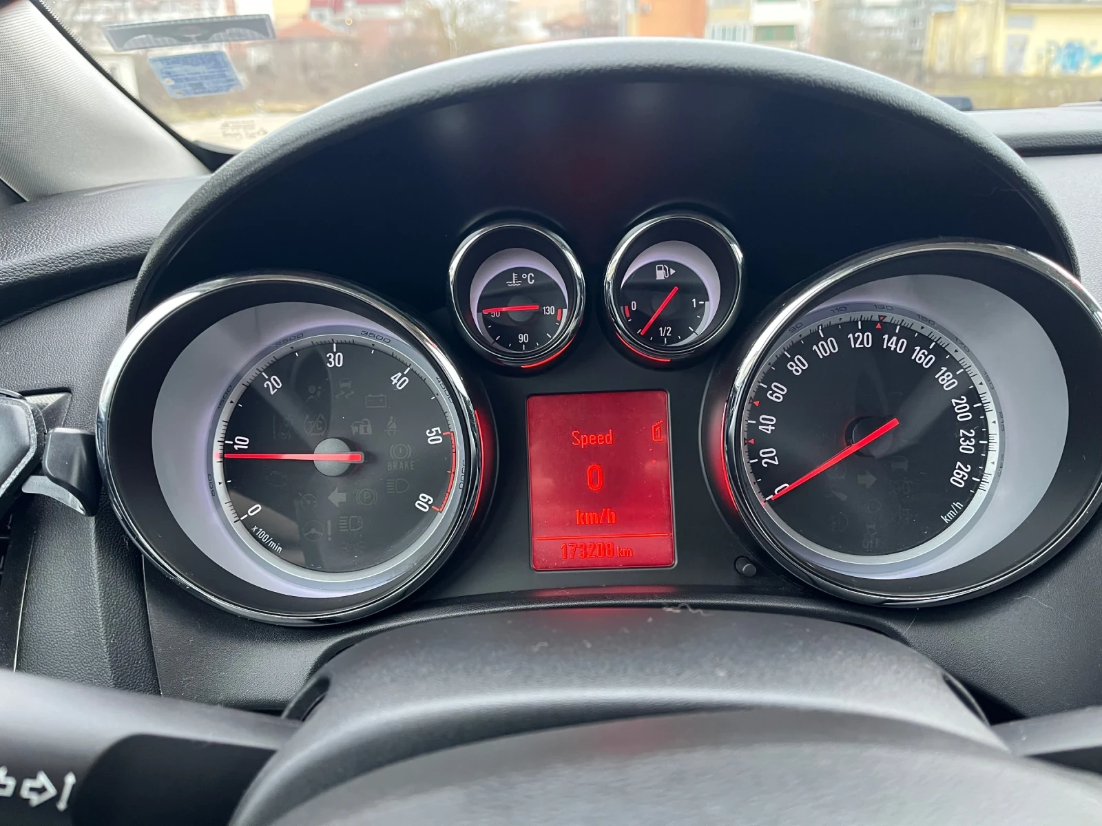Opel Astra J Sports Tourer 1.7 cdti 110ks, снимка 10 - Автомобили и джипове - 54997958
