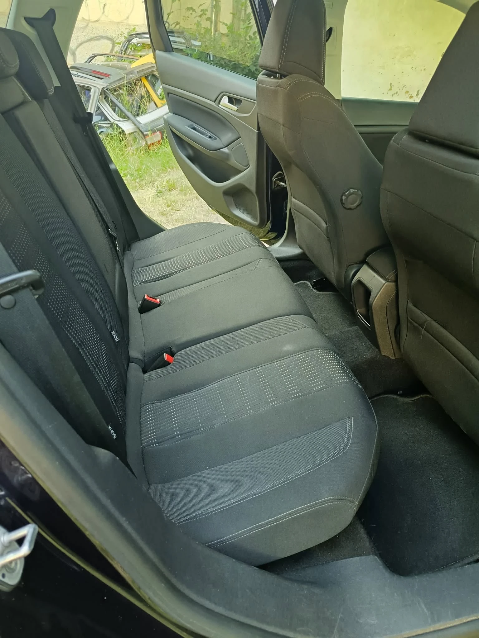 Peugeot 308 1, 6 blue HDI, снимка 14 - Автомобили и джипове - 55106050