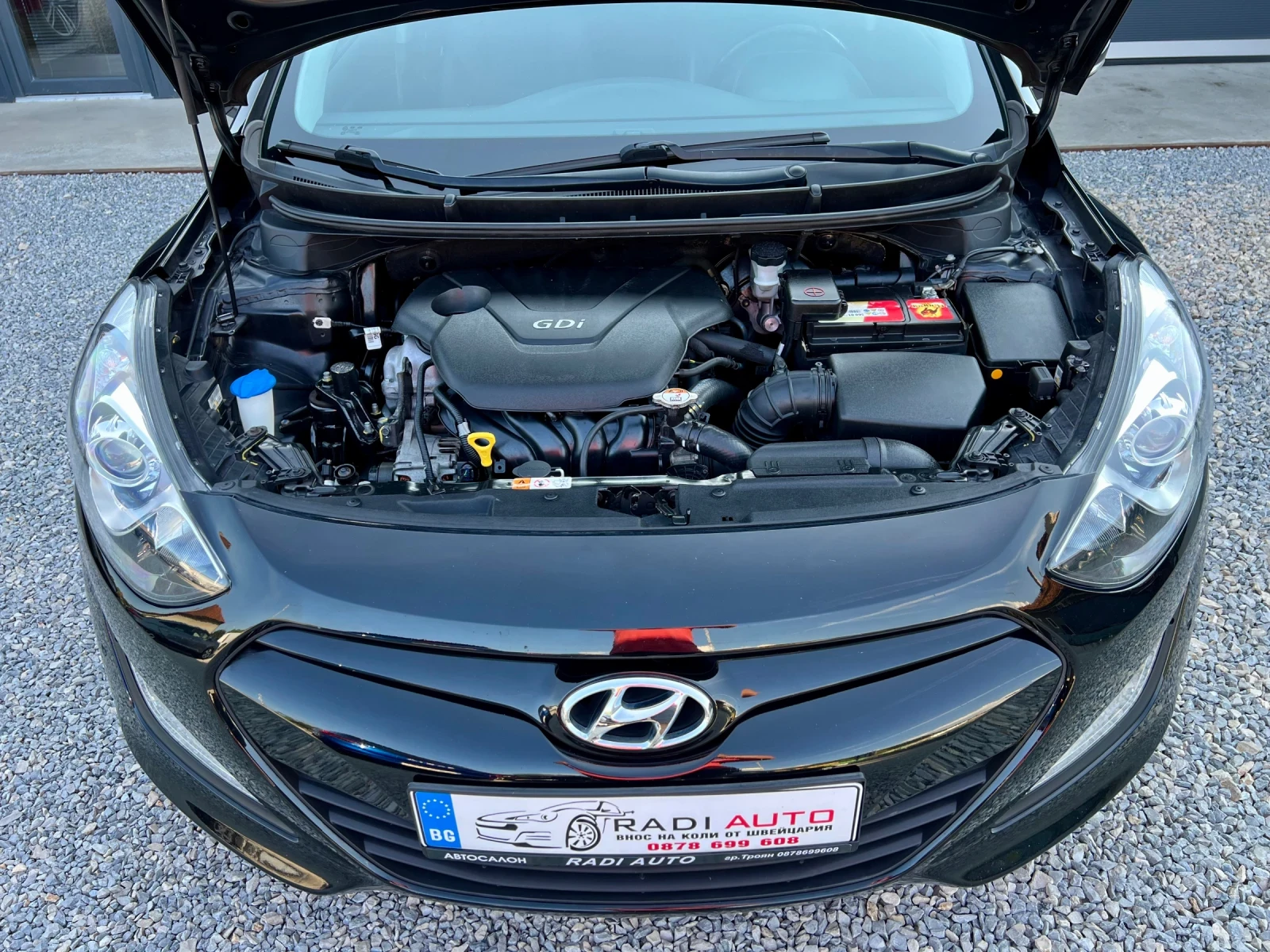 Hyundai I30 1.6i ШВЕЙЦАРИЯ, снимка 6 - Автомобили и джипове - 55384476
