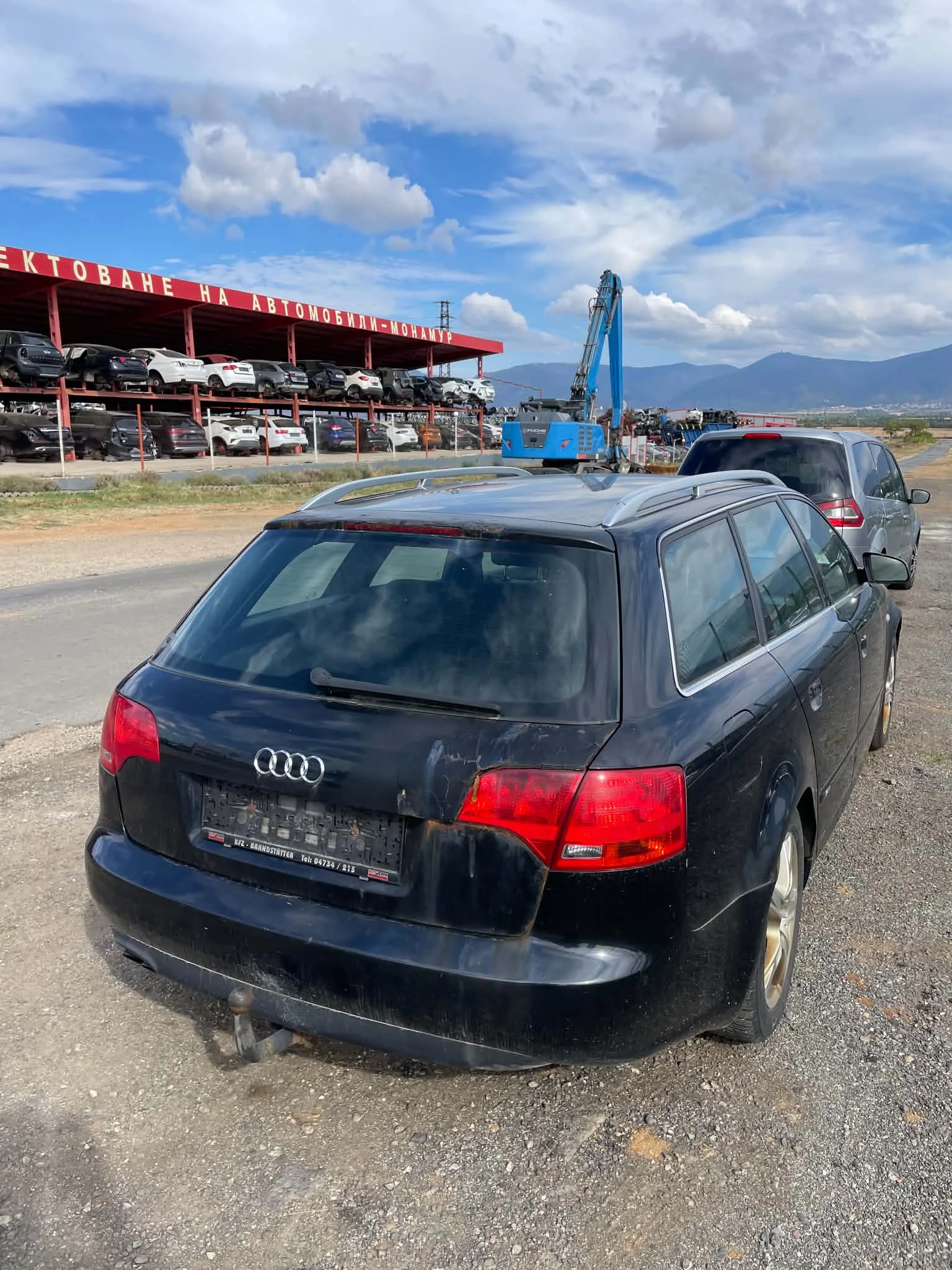 Audi A4, снимка 3 - Автомобили и джипове - 56253743