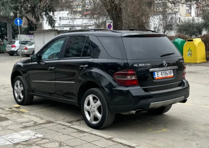 Mercedes-Benz ML 320 На Пружини ! Обслужен !, снимка 2 - Автомобили и джипове - 49078291