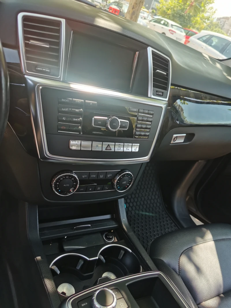 Mercedes-Benz ML 350 BLUETEC 4MATIC Релни. Км!!!, снимка 7 - Автомобили и джипове - 52657986