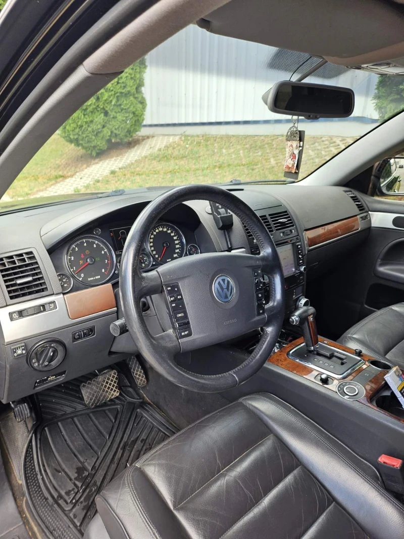 VW Touareg 3.2i V6 ГАЗ. ИНЖЕКЦИОН, снимка 5 - Автомобили и джипове - 52481824