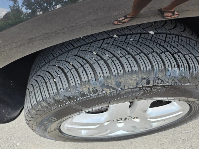 VW Touareg 3.2i V6 ГАЗ. ИНЖЕКЦИОН, снимка 7 - Автомобили и джипове - 52481824