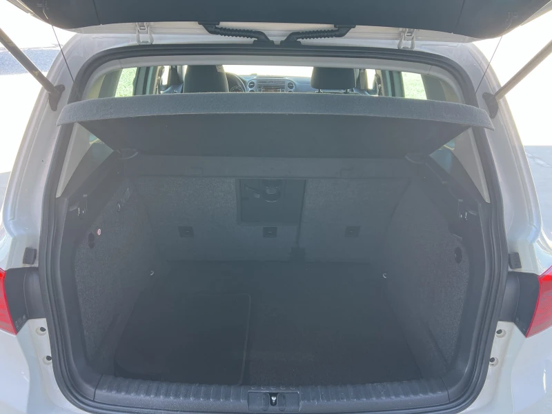 VW Tiguan 2.0 TDi ПРОДАДЕНО, снимка 7 - Автомобили и джипове - 51525199