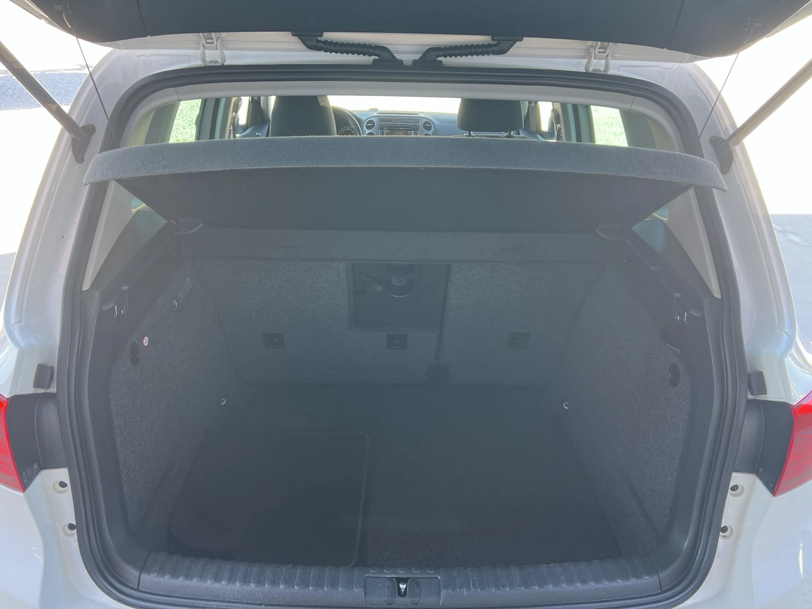 VW Tiguan 2.0 TDi - изображение 7