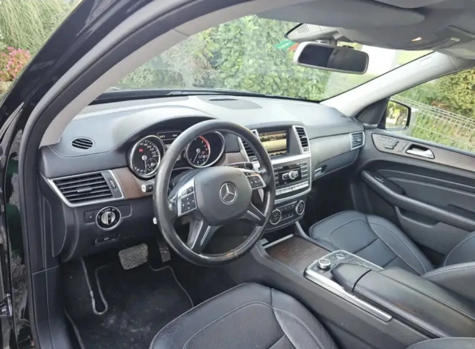 Mercedes-Benz ML 350, снимка 6 - Автомобили и джипове - 53804507