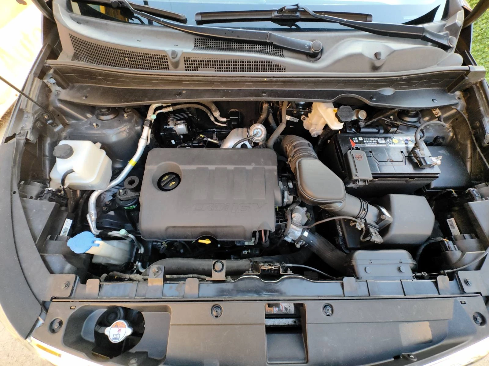 Kia Sportage 1, 7crdi-116к.с Новия Фейс Навигация Кар Плей, снимка 16 - Автомобили и джипове - 54314166