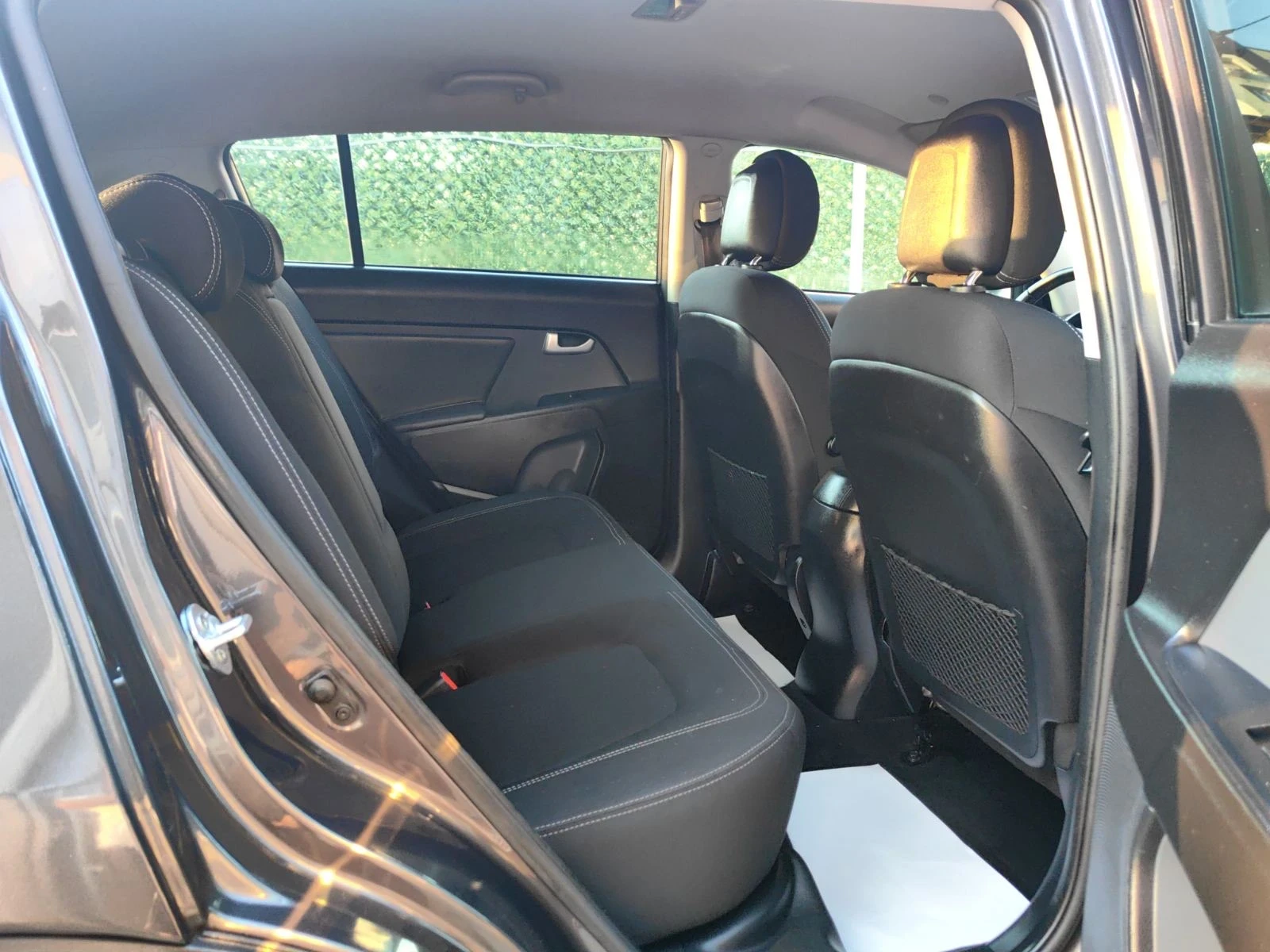 Kia Sportage 1, 7crdi-116к.с Новия Фейс Навигация Кар Плей, снимка 14 - Автомобили и джипове - 54314166