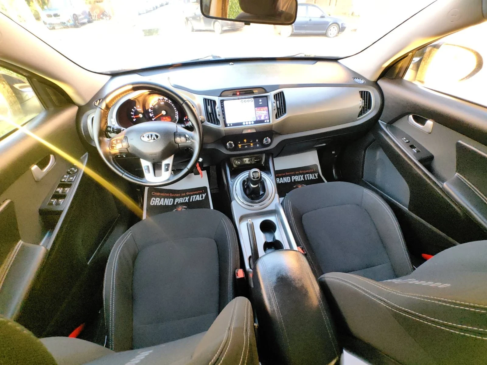Kia Sportage 1, 7crdi-116к.с Новия Фейс Навигация Кар Плей, снимка 9 - Автомобили и джипове - 54314166