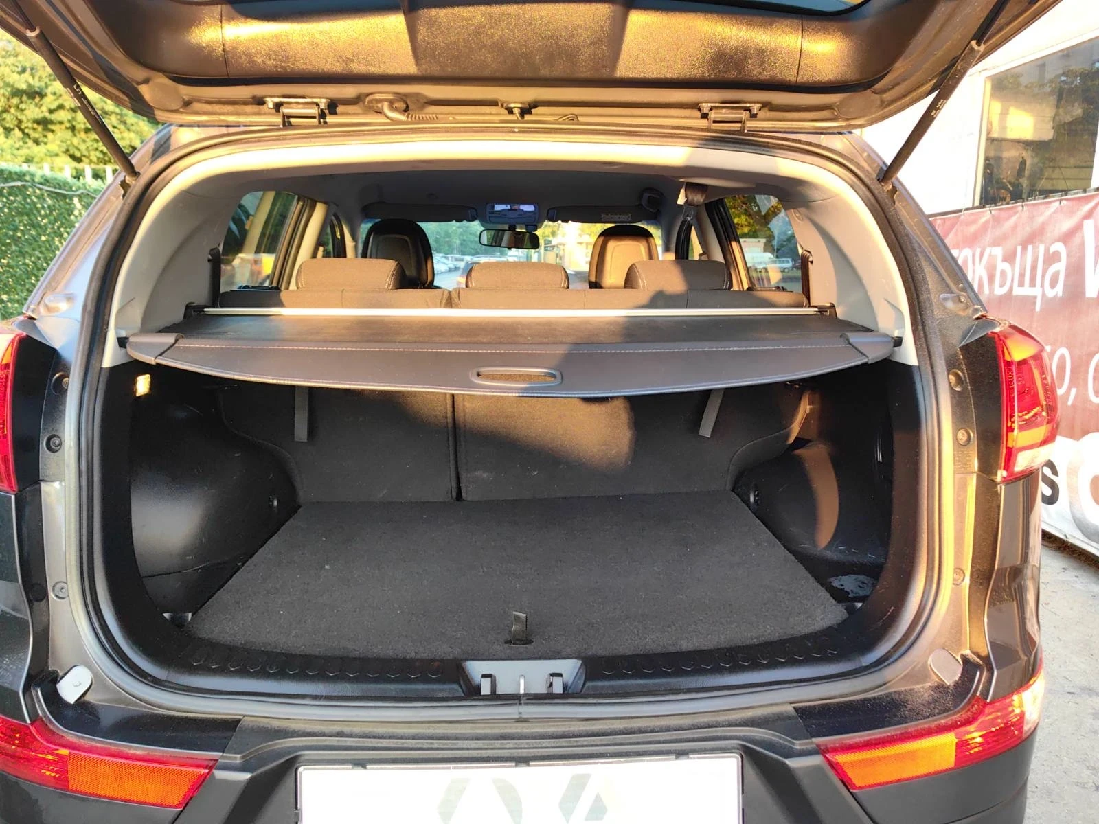 Kia Sportage 1, 7crdi-116к.с Новия Фейс Навигация Кар Плей, снимка 15 - Автомобили и джипове - 54314166