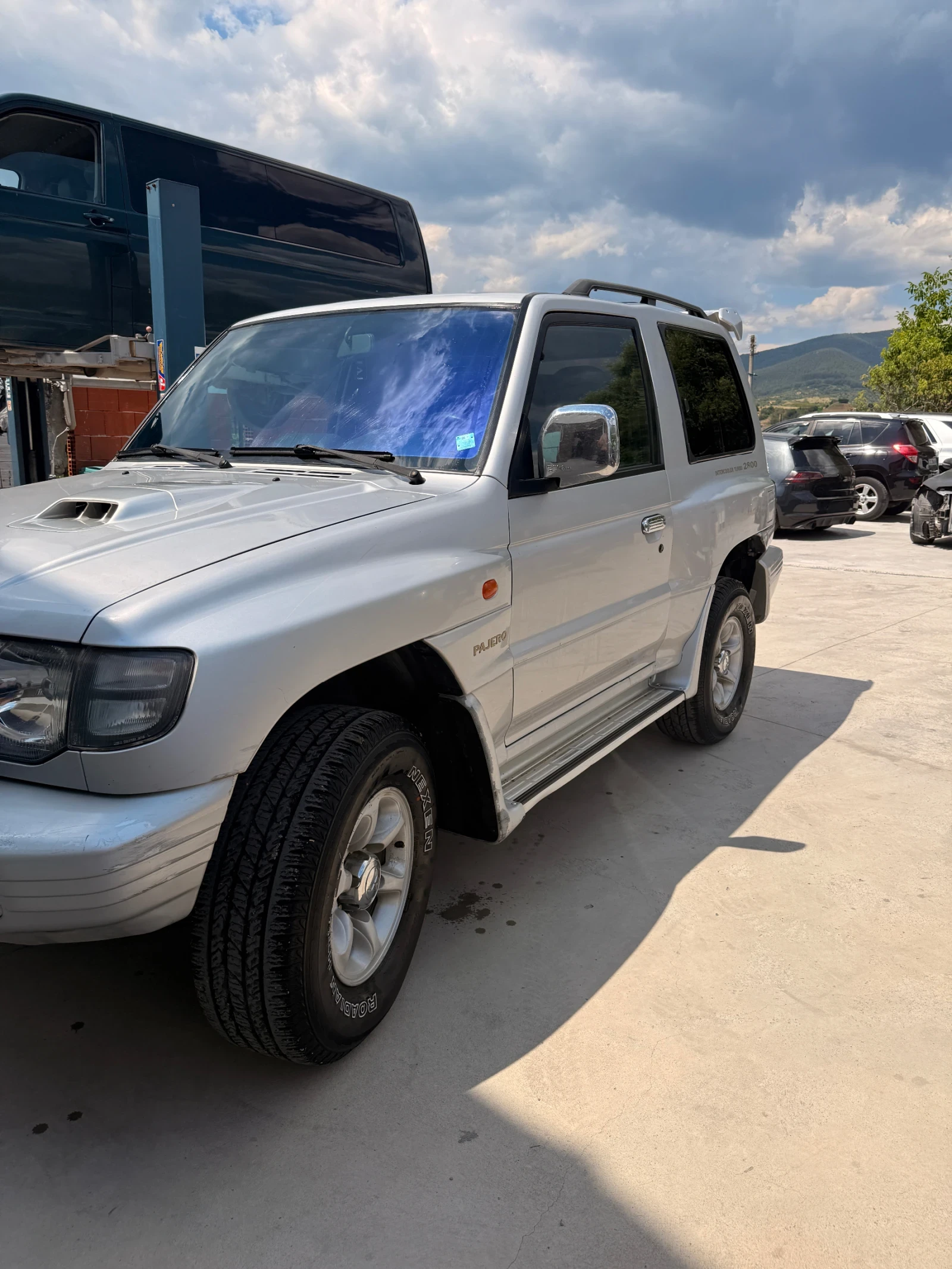 Mitsubishi Pajero, снимка 2 - Автомобили и джипове - 54999401