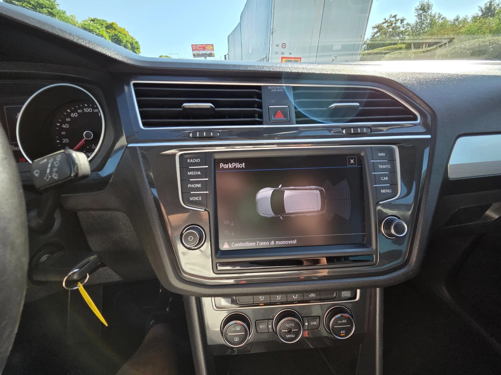 VW Tiguan 2.0 TDI/DSG/NAVI | Mobile.bg � ����������� 16