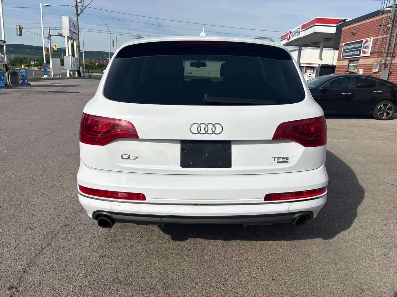 Audi Q7 * 3.0T Technik * CARFAX * ЦЕНА ДО БГ, снимка 6 - Автомобили и джипове - 55455852