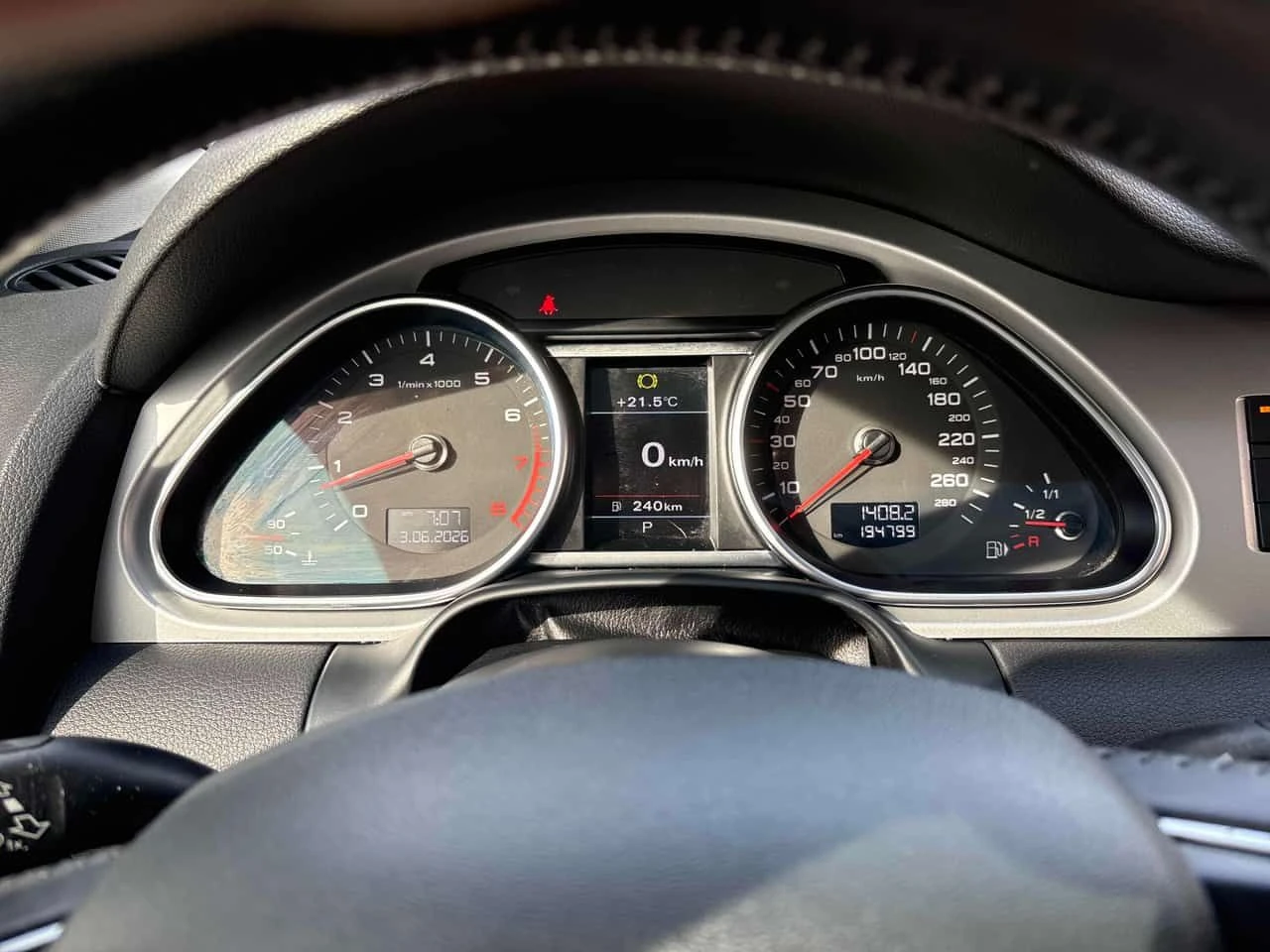 Audi Q7 * 3.0T Technik * CARFAX * ЦЕНА ДО БГ, снимка 8 - Автомобили и джипове - 55455852