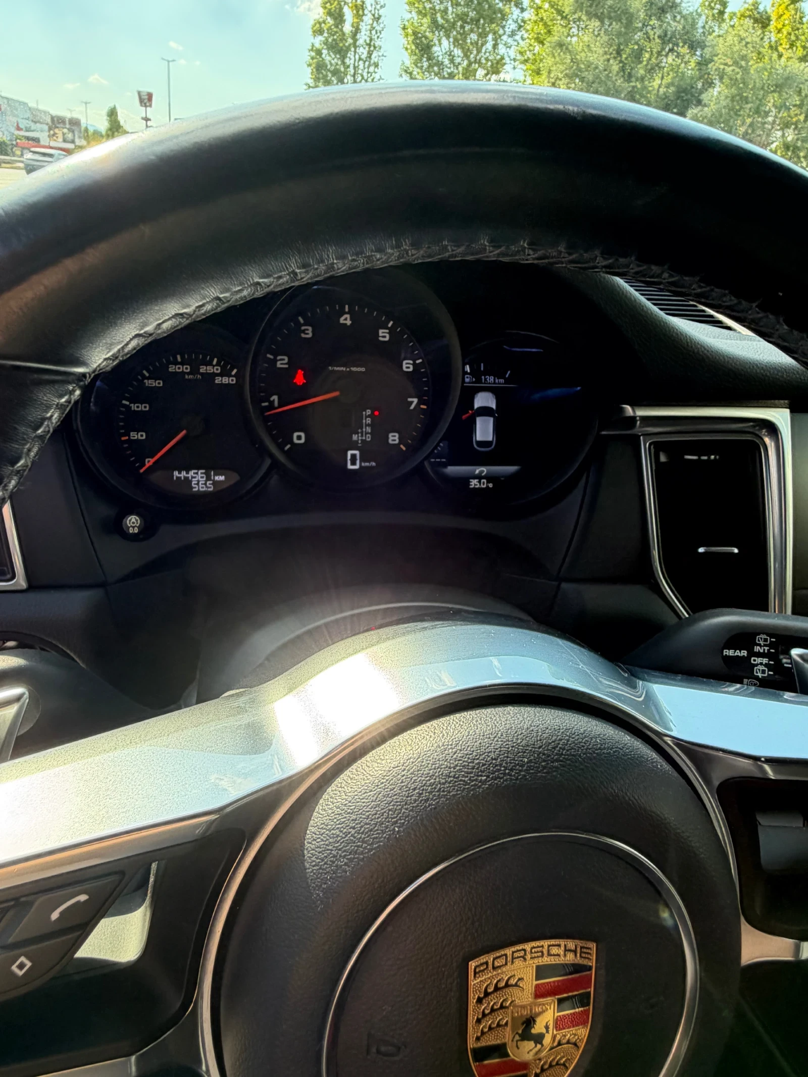 Porsche Macan, снимка 9 - Автомобили и джипове - 55617313