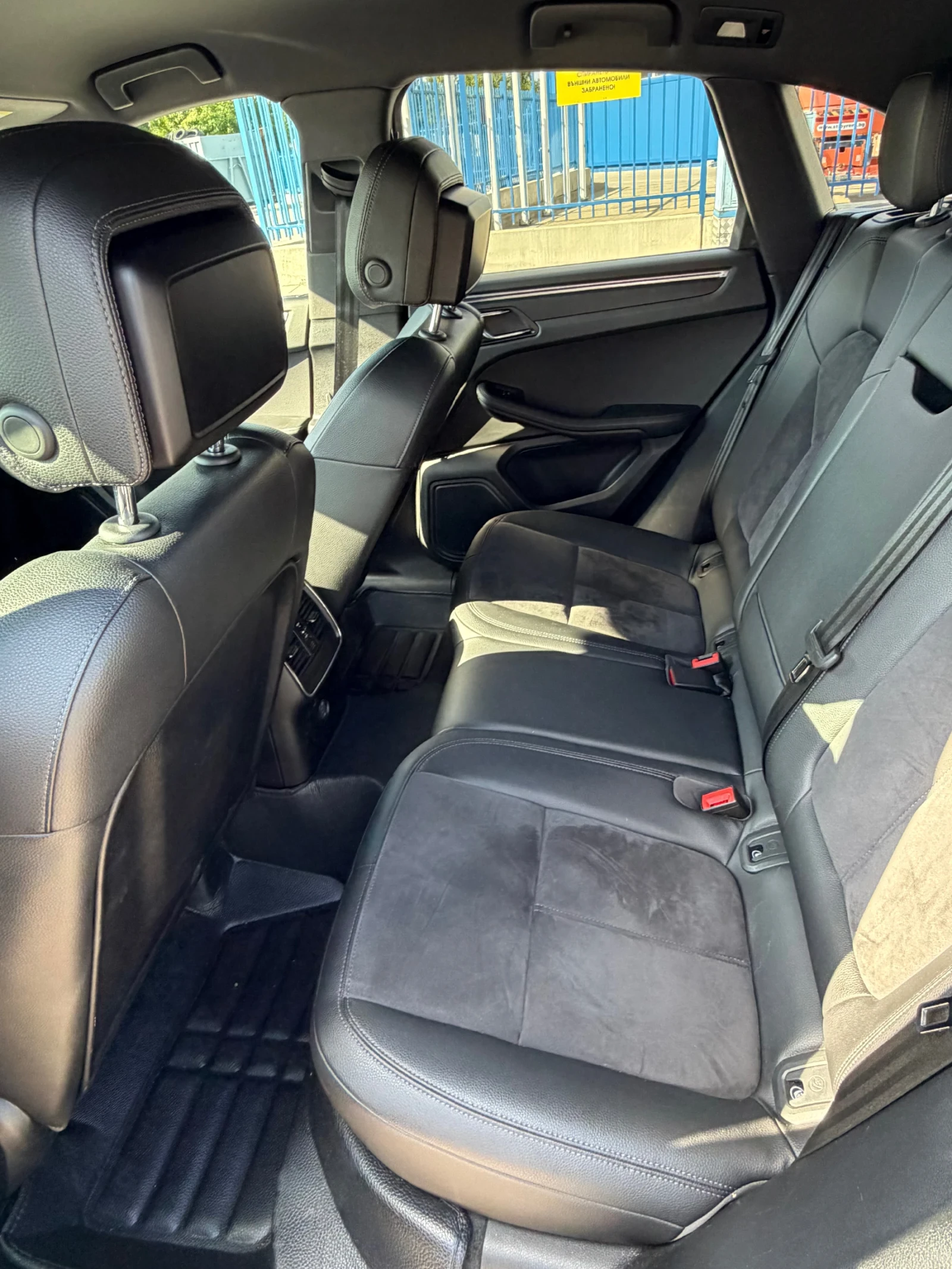 Porsche Macan, снимка 10 - Автомобили и джипове - 55617313