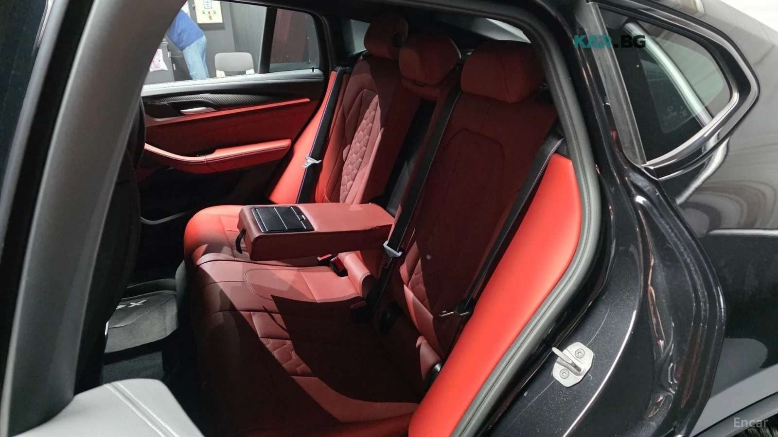 BMW X4 М* Competition* DISTRONIC* 360* ХЕДЪП* ОБДУХВАНЕ* , снимка 11 - Автомобили и джипове - 55846310