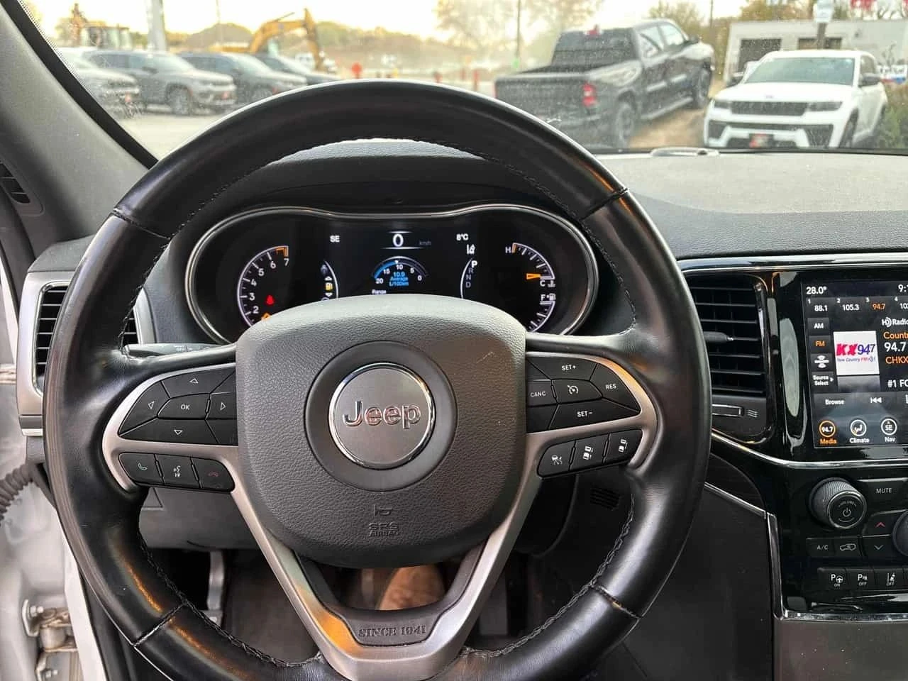 Jeep Grand cherokee, снимка 11 - Автомобили и джипове - 56717942
