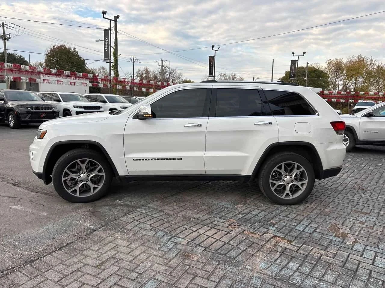Jeep Grand cherokee, снимка 2 - Автомобили и джипове - 56717942